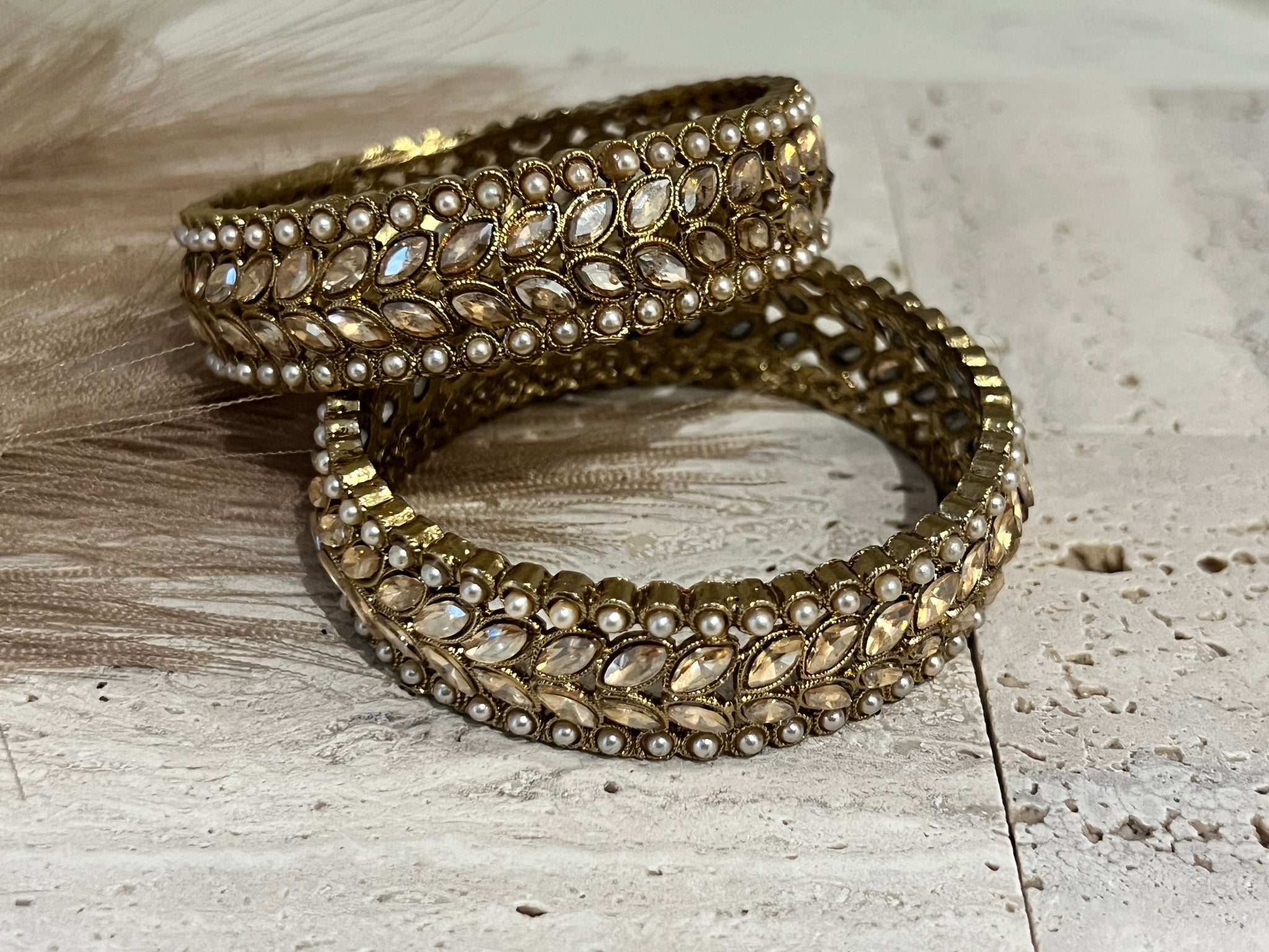 Golden Glow & Studs Bangles