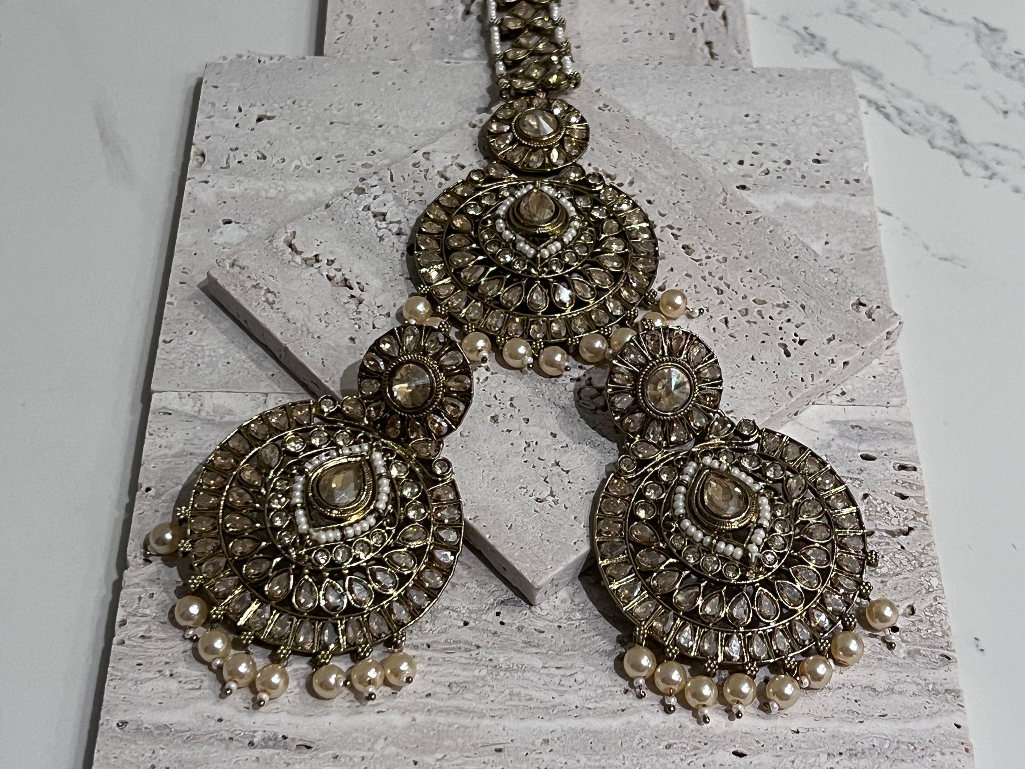 Tikka & Earrings set