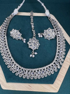 Silver Bliss Necklace Set